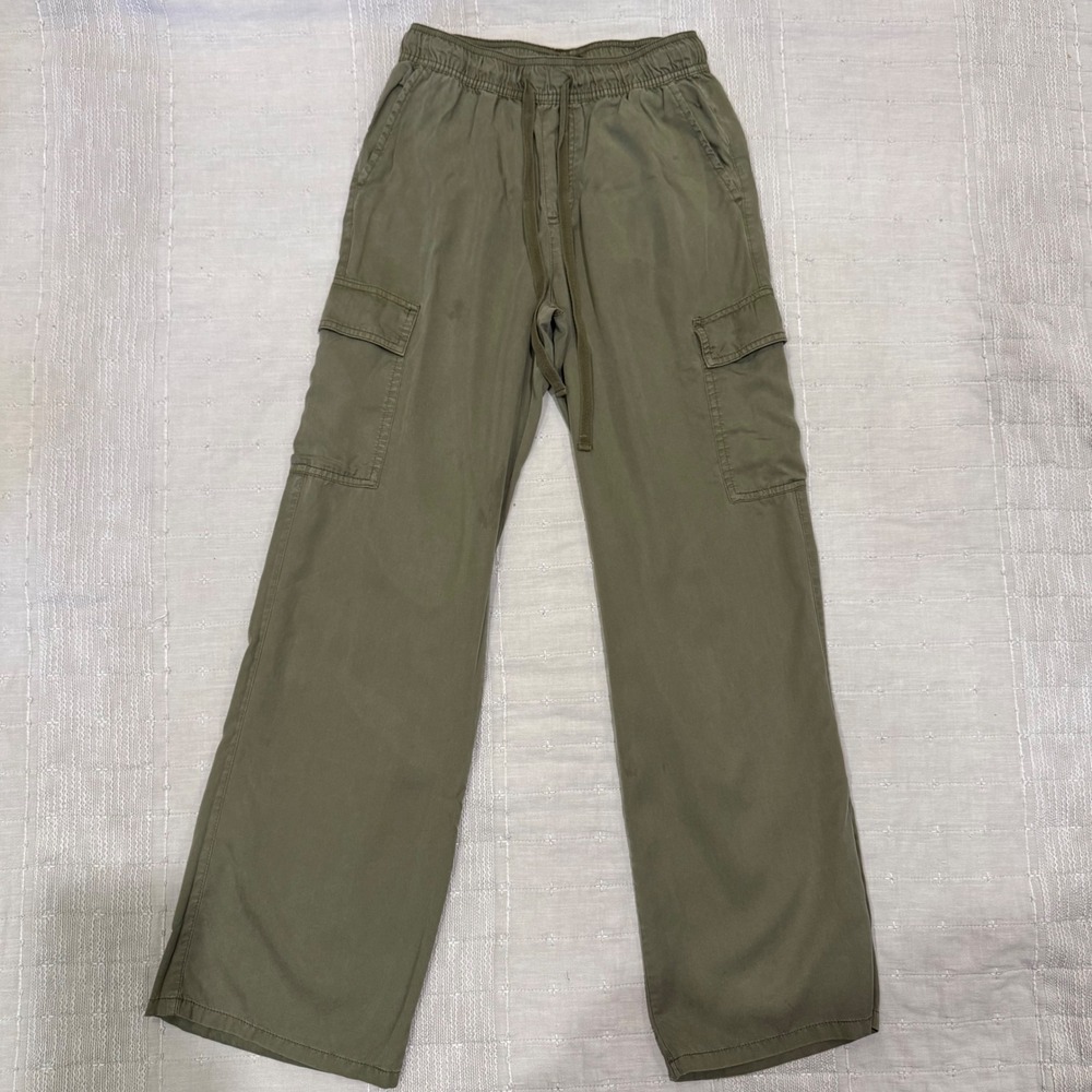 Social Standard by Sanctuary Womens XS Olive Green Cargo Pants Loose Leg Utility